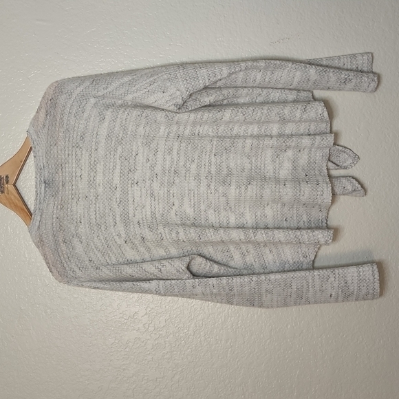 Fifteen Twenty Button Down Knotted Top - Picture 4 of 11